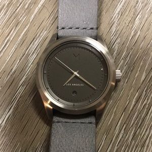 Time Crusher Leather Strap Watch 39 mm